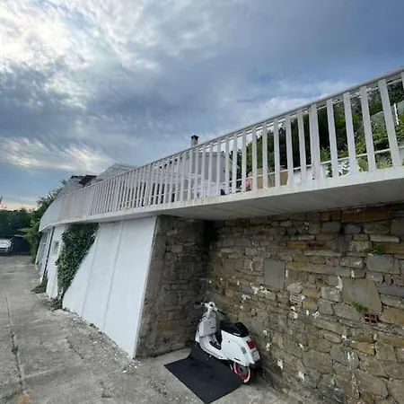 Sunrise Seaview Apartment Fiesa Piran Exterior photo